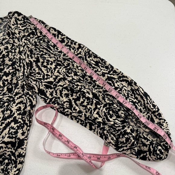 H&M Patterned Blouse Wide Long Sleeves Short Black & Cream Women’s Size Large - Picture 6 of 15